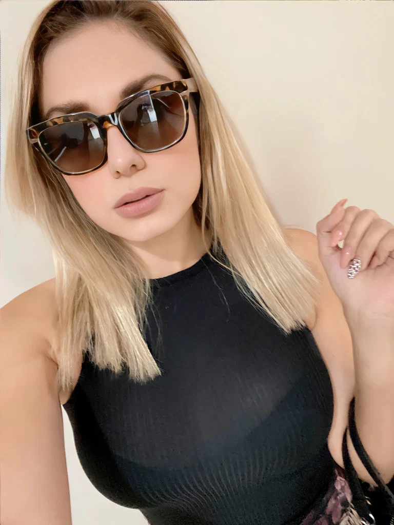 Joselyn Gutierrez's avatar