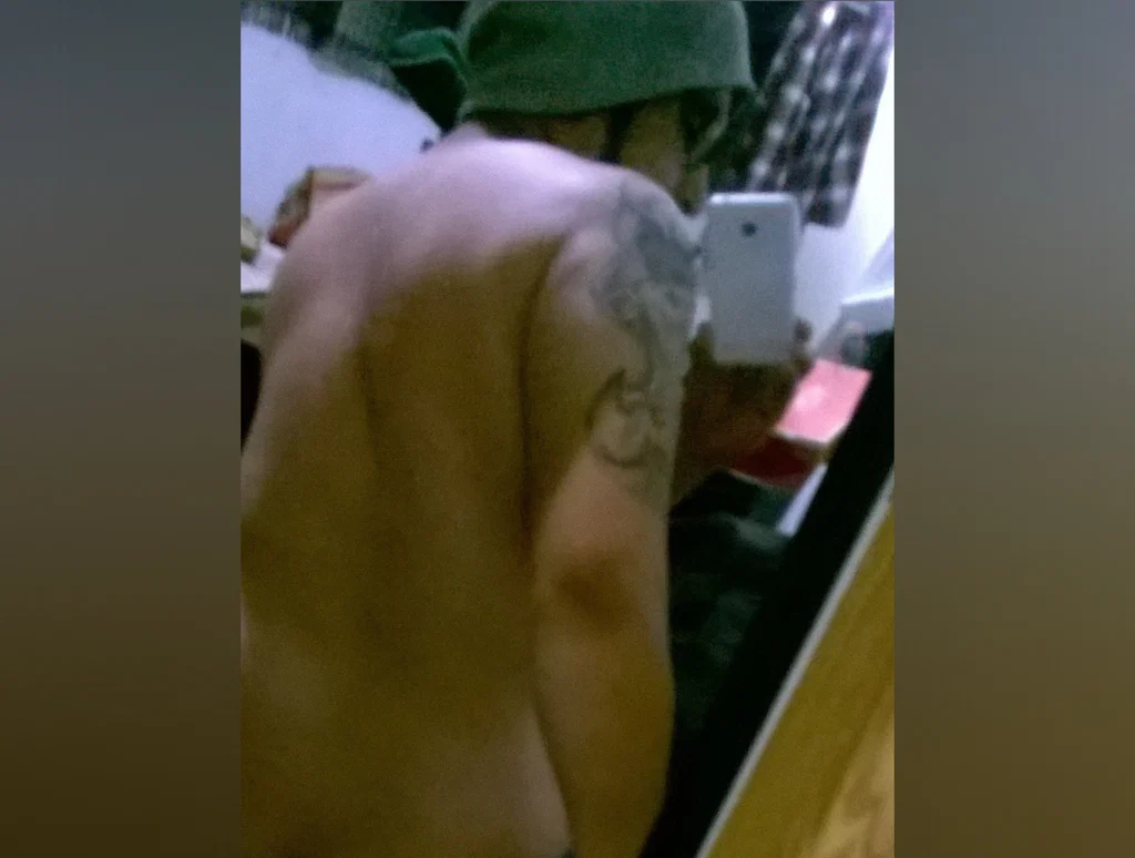 u133876816's avatar