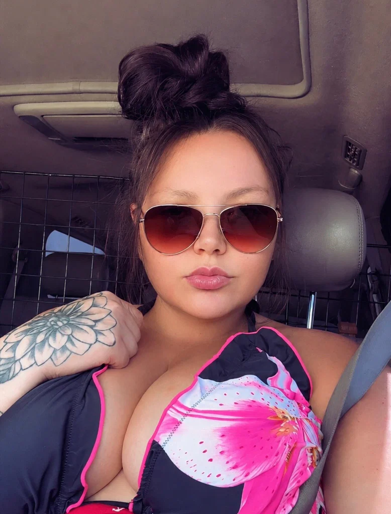 NAUGHTY🫦NIKKI's avatar