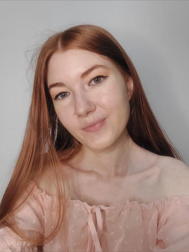 Lexie Bloom's avatar