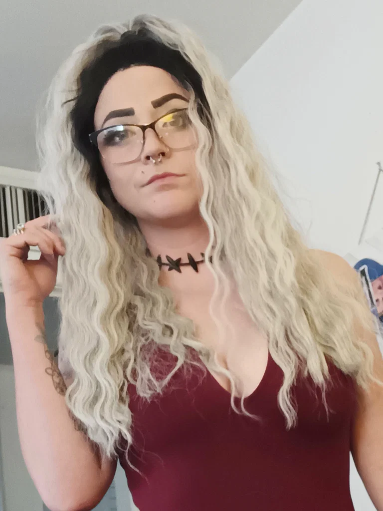 Misty H's avatar