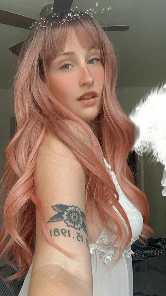 Nikki Rosy's avatar