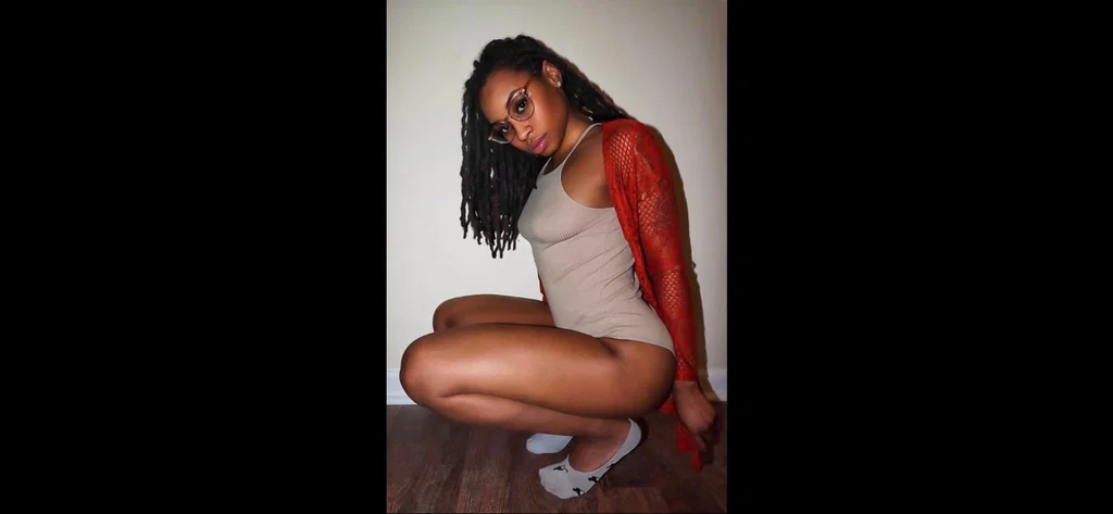 Lotus 💣💥💋's avatar