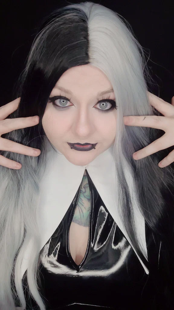 Astarte Gore's avatar