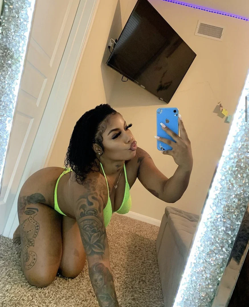 Drea Valentine profile banner