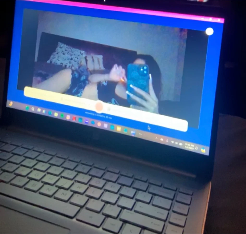 internet girl 🍒