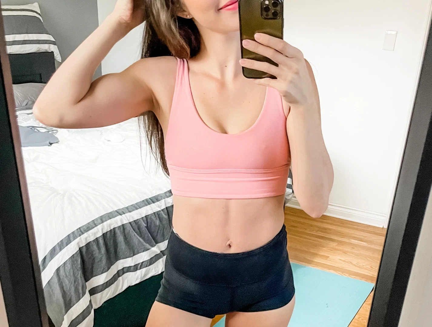 Aurora Gray profile banner