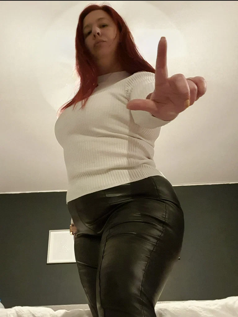 Goddess-Lotty's avatar