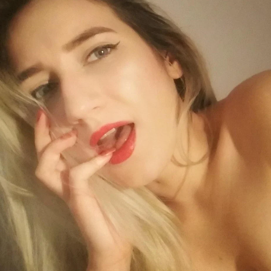 Lisann's avatar
