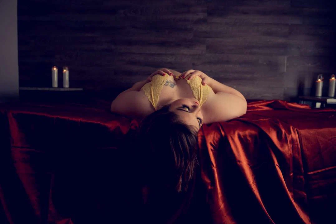 Danielle 🍑♥️ profile banner