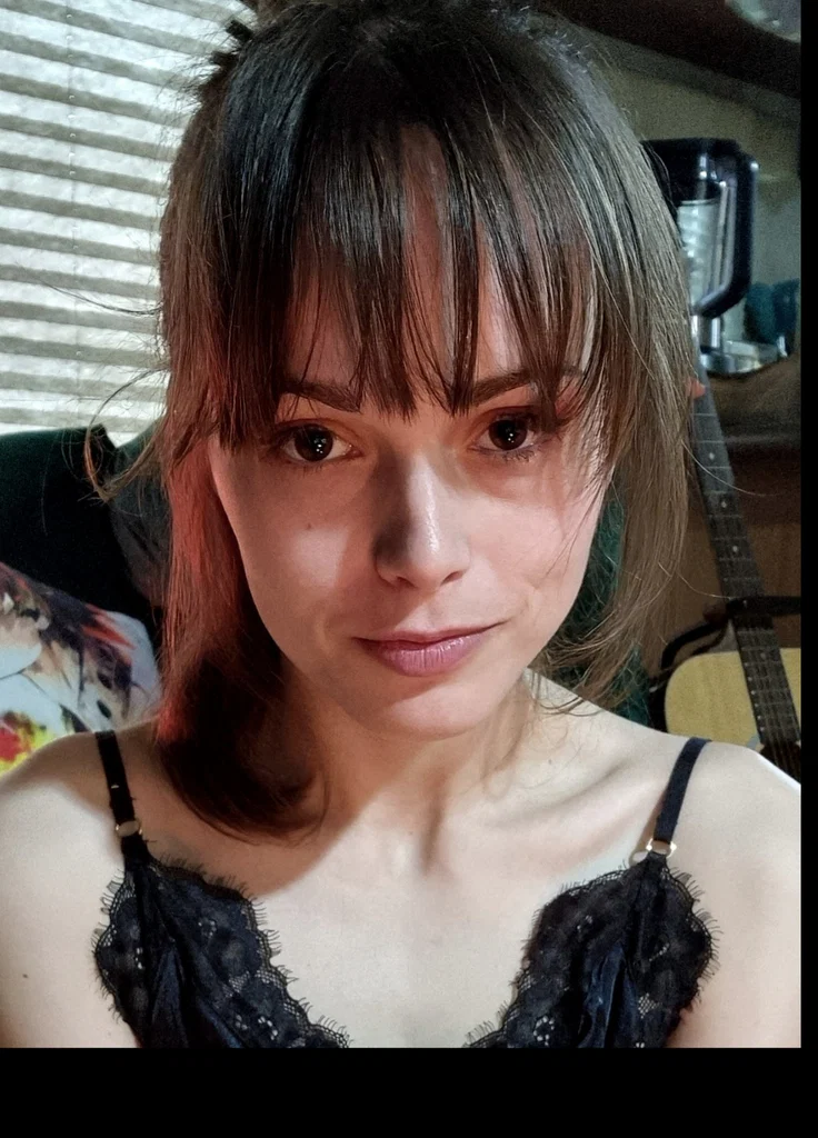 Kate Bae's avatar