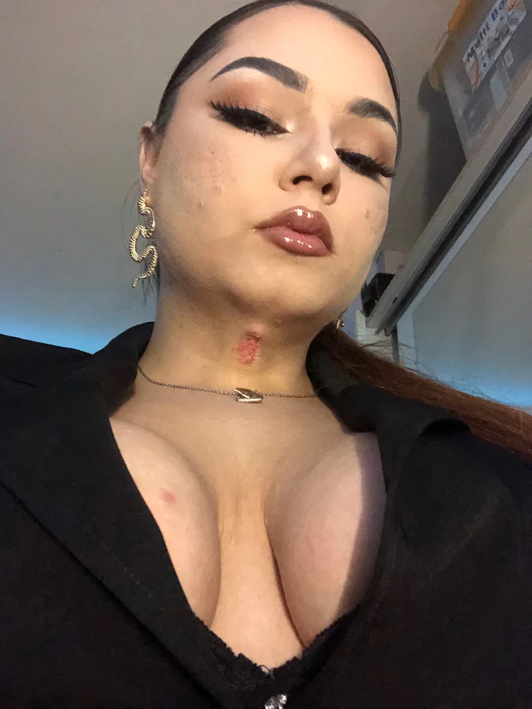 isaura's avatar