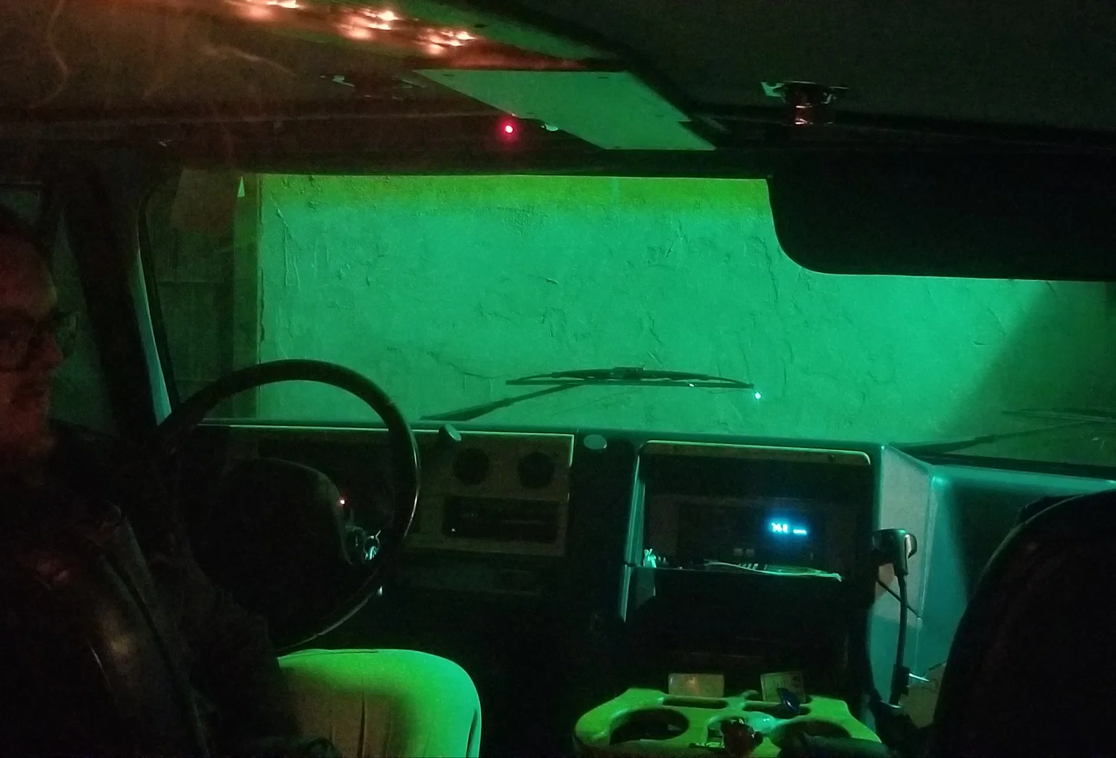 sneeevets profile banner