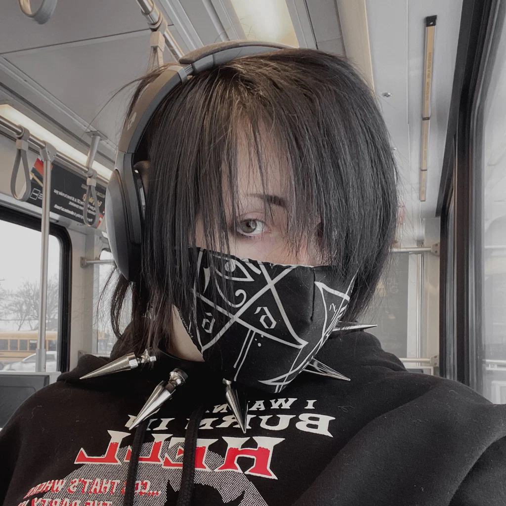 BUG ✯'s avatar