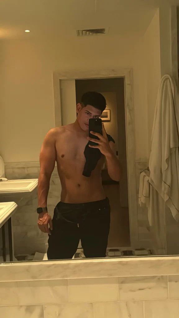 Ben levy's avatar