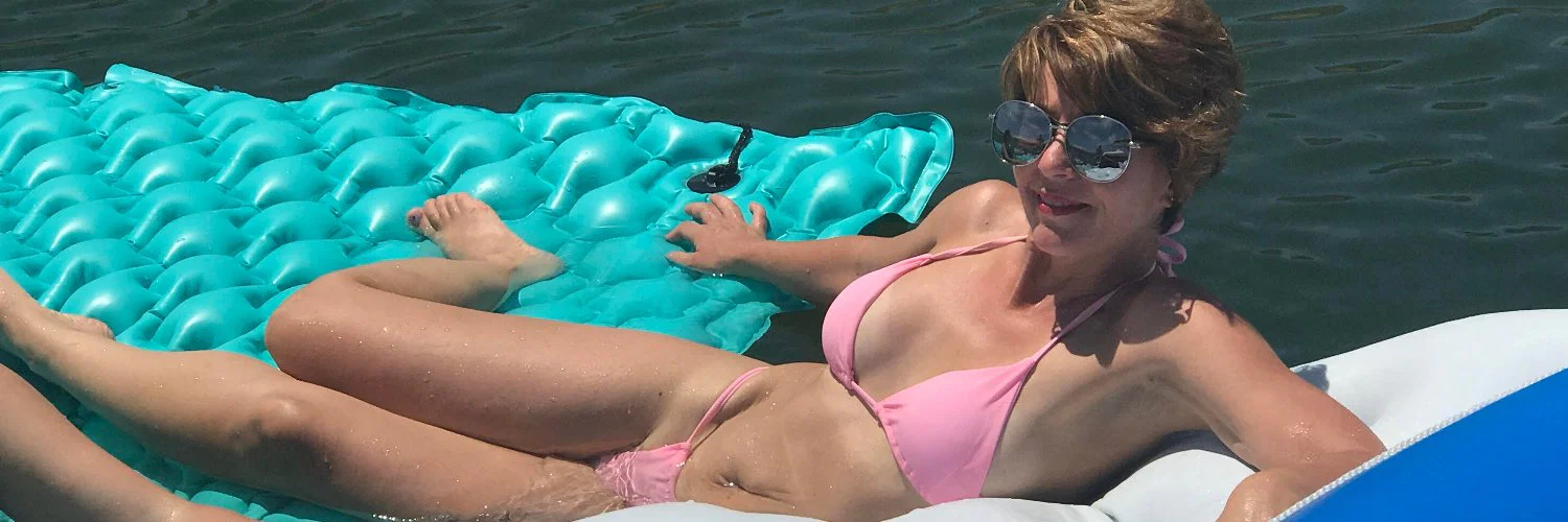 Arizona Ann Hot Mom profile banner