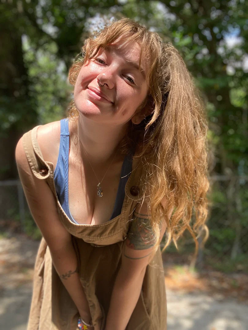 Catie Harris profile banner