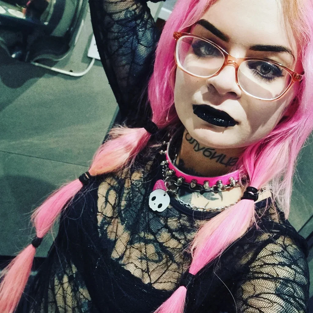 Caitlinminx's avatar