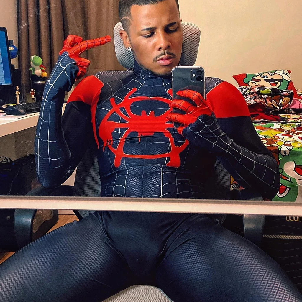 Miles Moralebrz's avatar