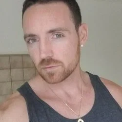 Romeo Price's avatar