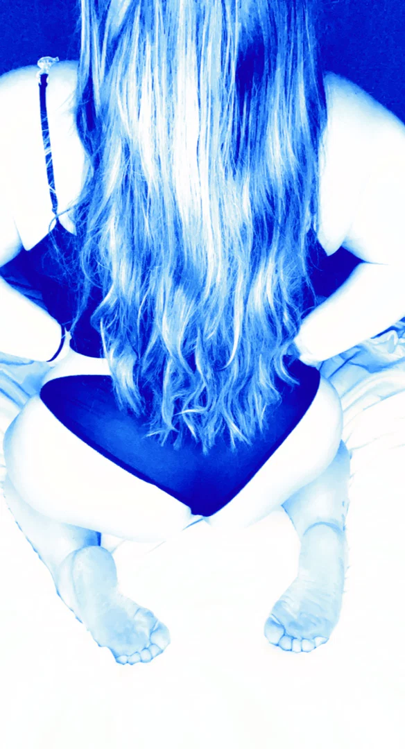 Lynzie Ann 💋 profile banner