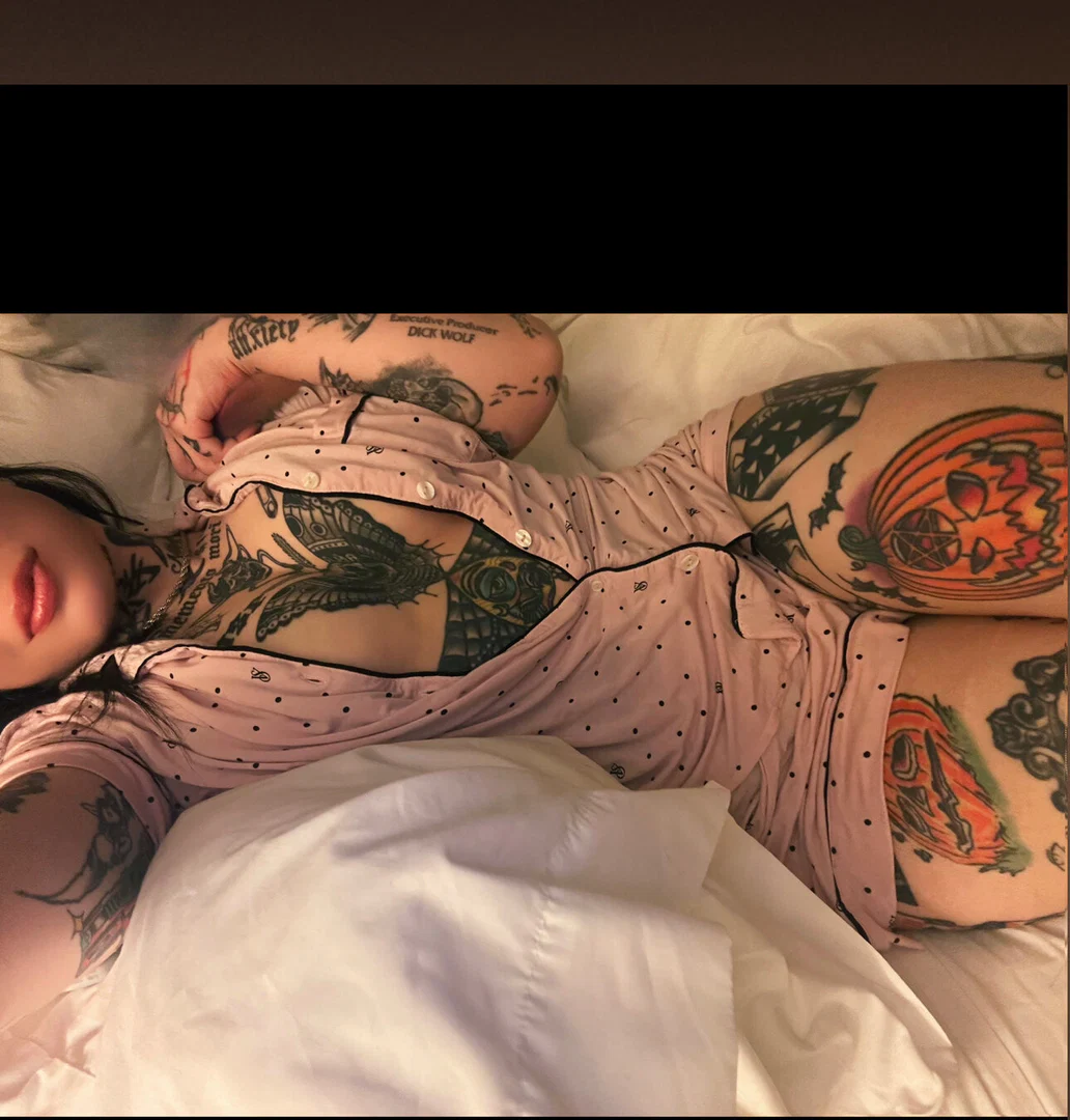 Oksana Gray profile banner