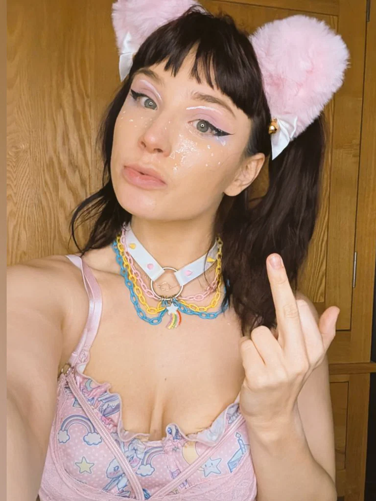 Powder Bunny's avatar