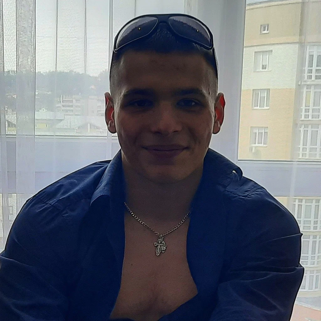 Vanya's avatar