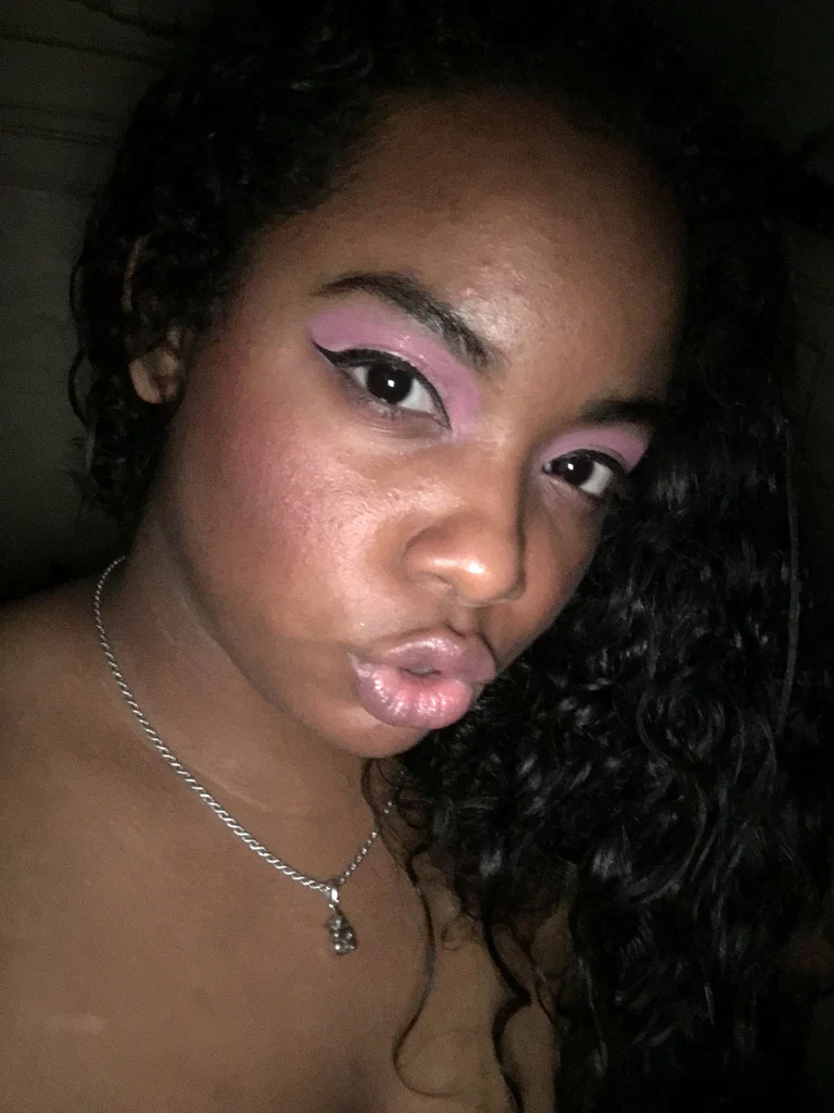 Rae's avatar