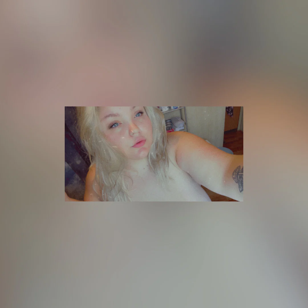 Alannah Valencia profile banner