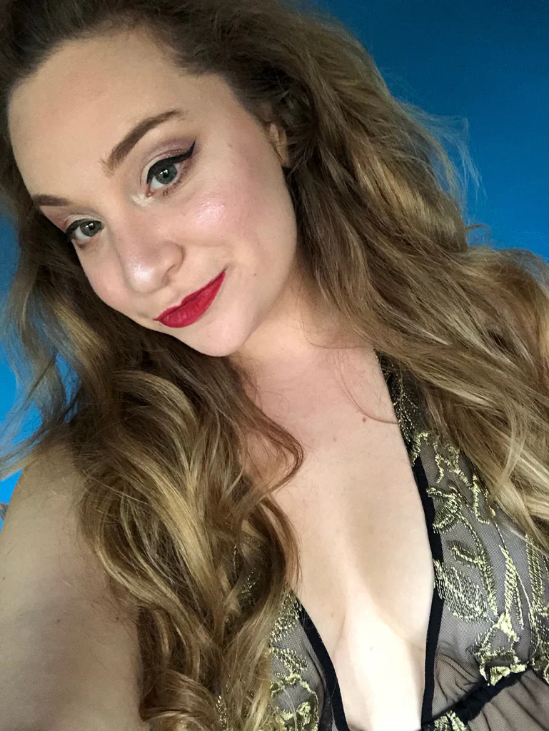charisma's avatar