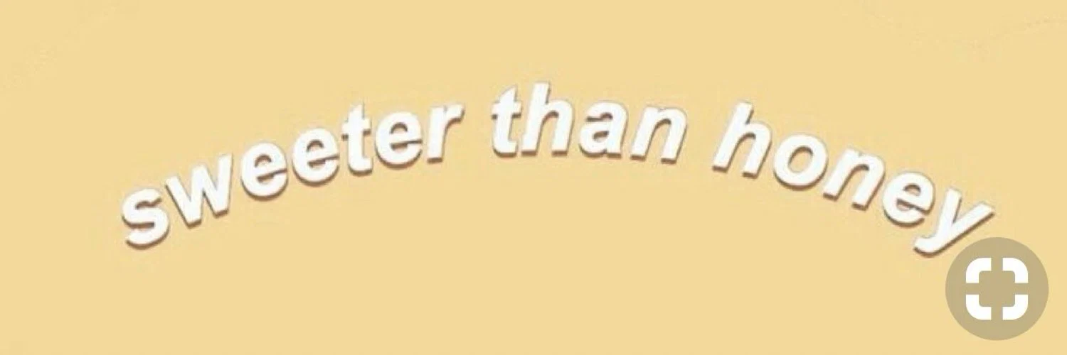 Lea 🦋 profile banner