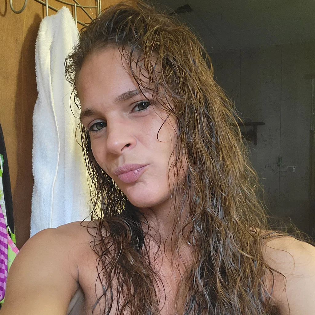 Contessa Horinek's avatar
