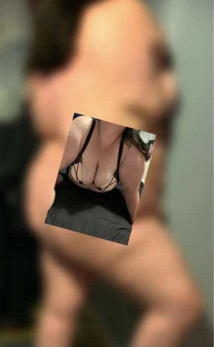 bbwhousewife profile banner
