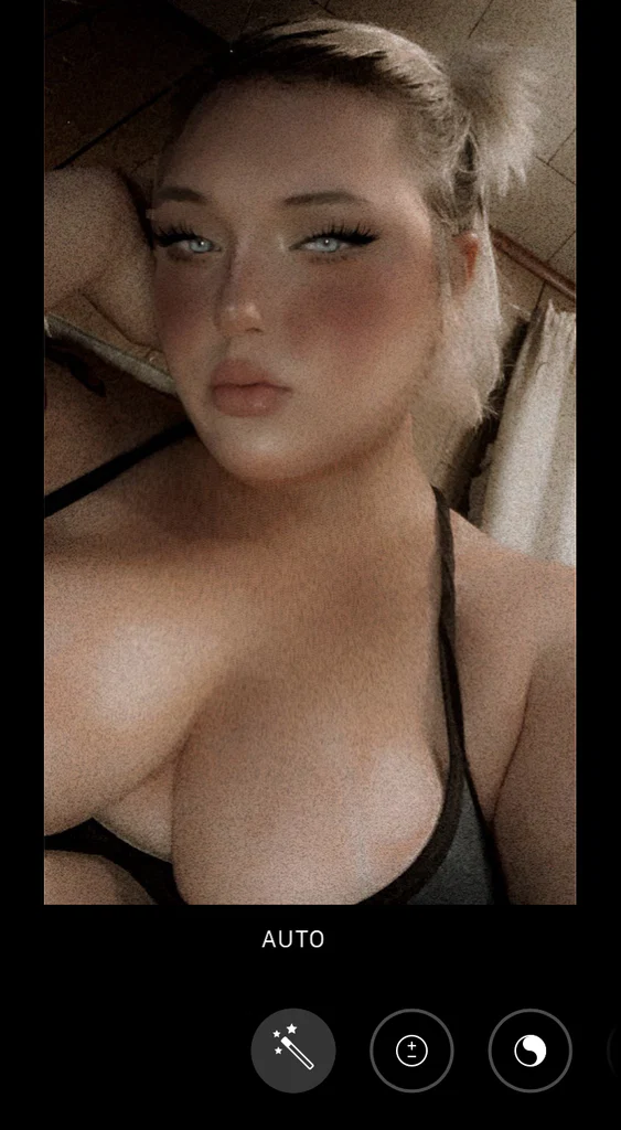 Valerie Vance's avatar