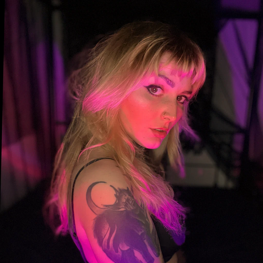Hel's avatar