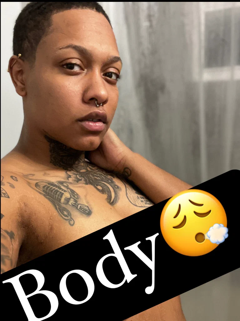 🤤Squeeze of Caramel🤤's avatar