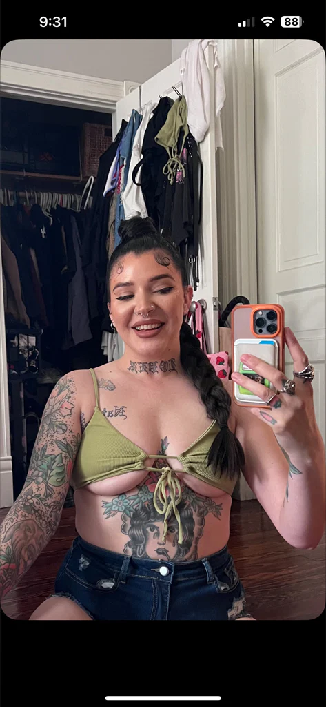 Brooke B