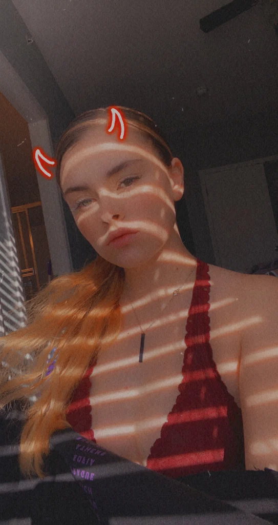 Rose's avatar