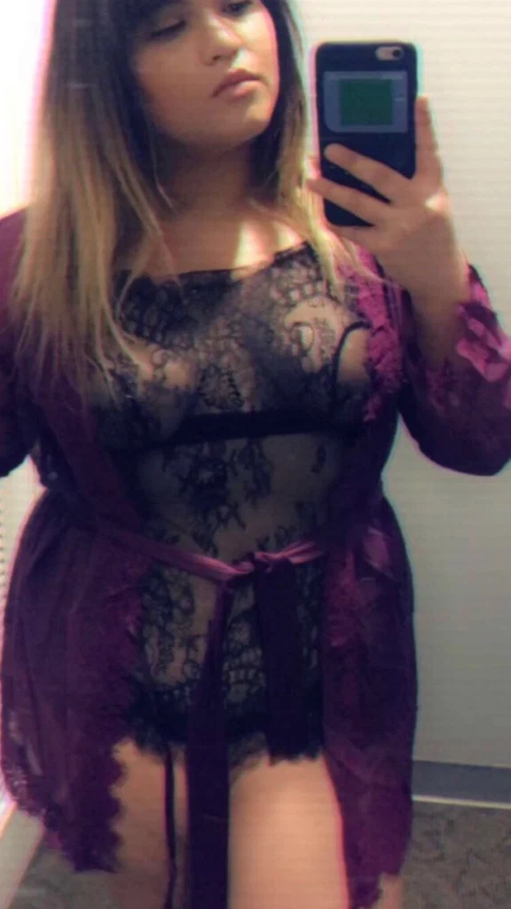Mia Midwest's avatar