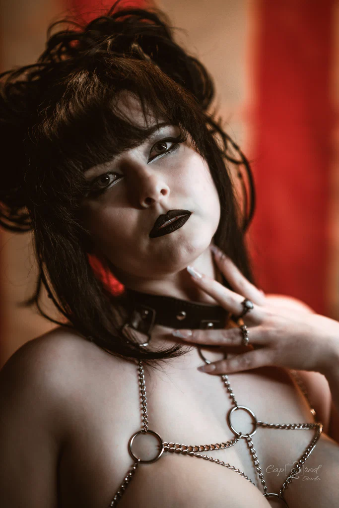 Kiki Rose's avatar