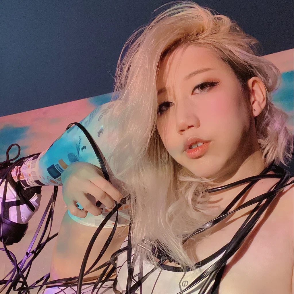 Danisaurz's avatar