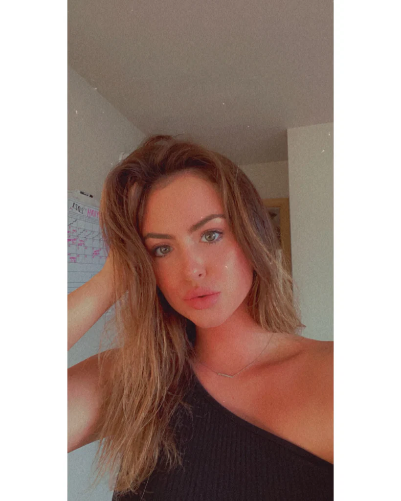 KlassyKaylee's avatar