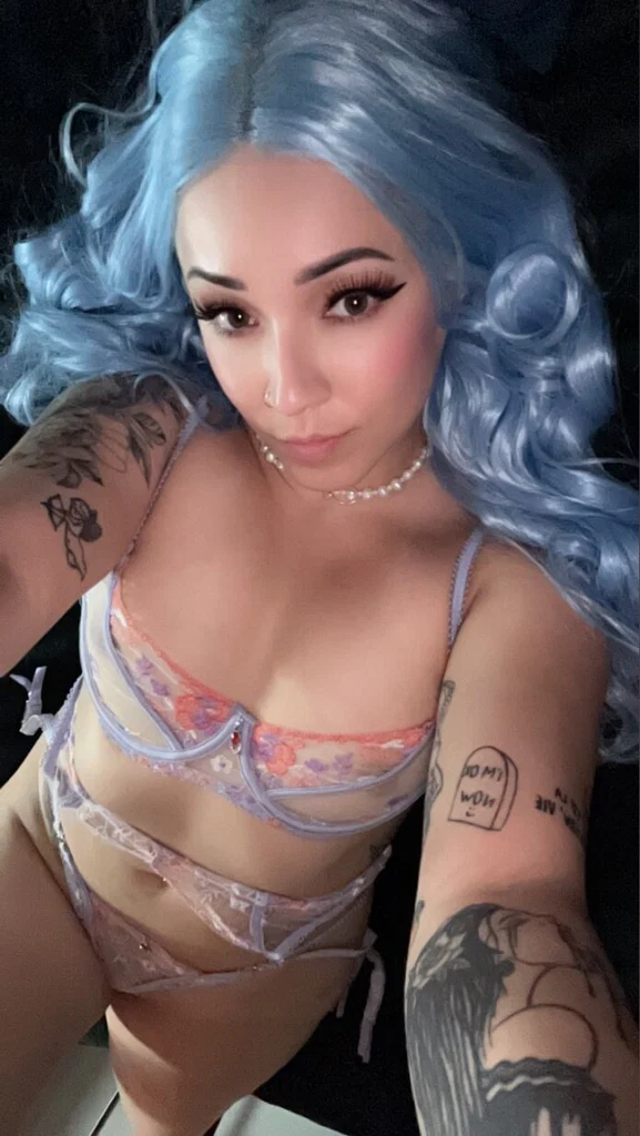 Lexie's avatar