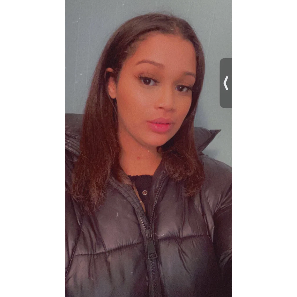 Lay Lee's avatar