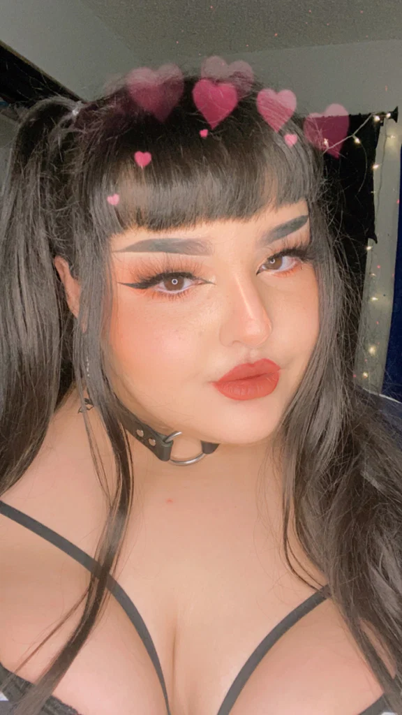 Layla Valentine's avatar