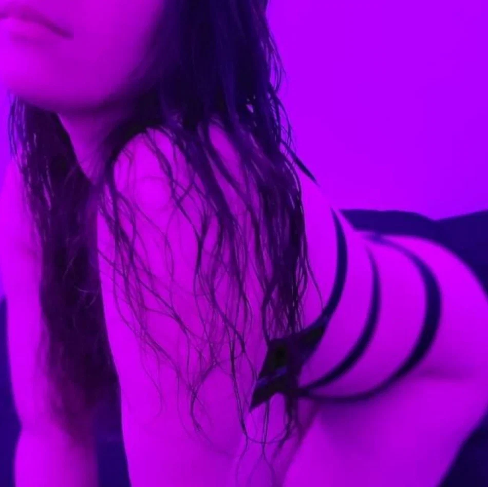 Bad Girl Gamer 🔥