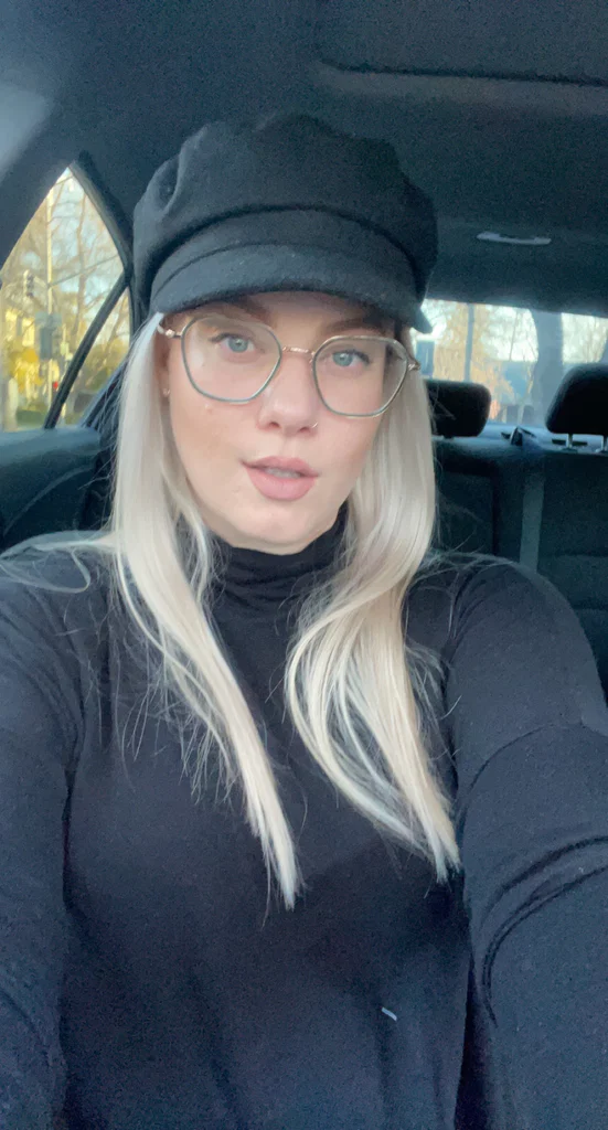 Ms. Brooklyn's avatar