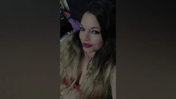 Lulyguzman profile banner