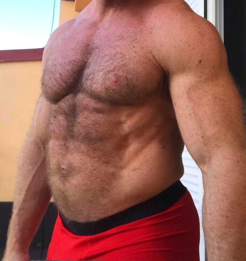 fist-muscle-stud's avatar